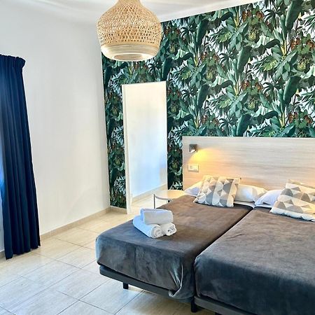 Hotel 4U Miranda - Adults Only Santa Ponsa Exterior foto