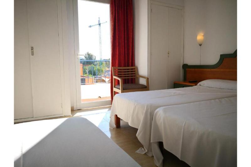 Hotel 4U Miranda - Adults Only Santa Ponsa Exterior foto